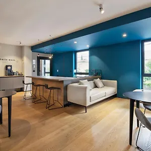  krevet i doručak Fourroomotel
